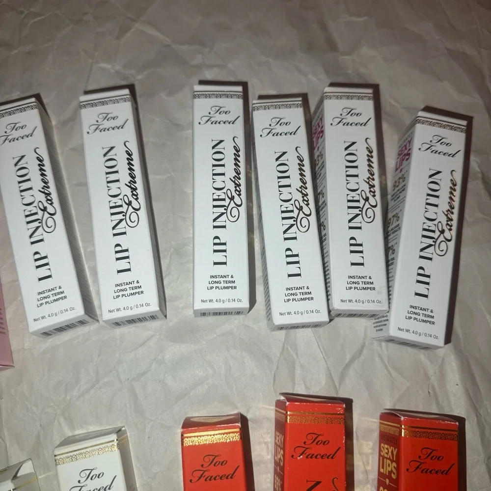17 x too faced lip bundle